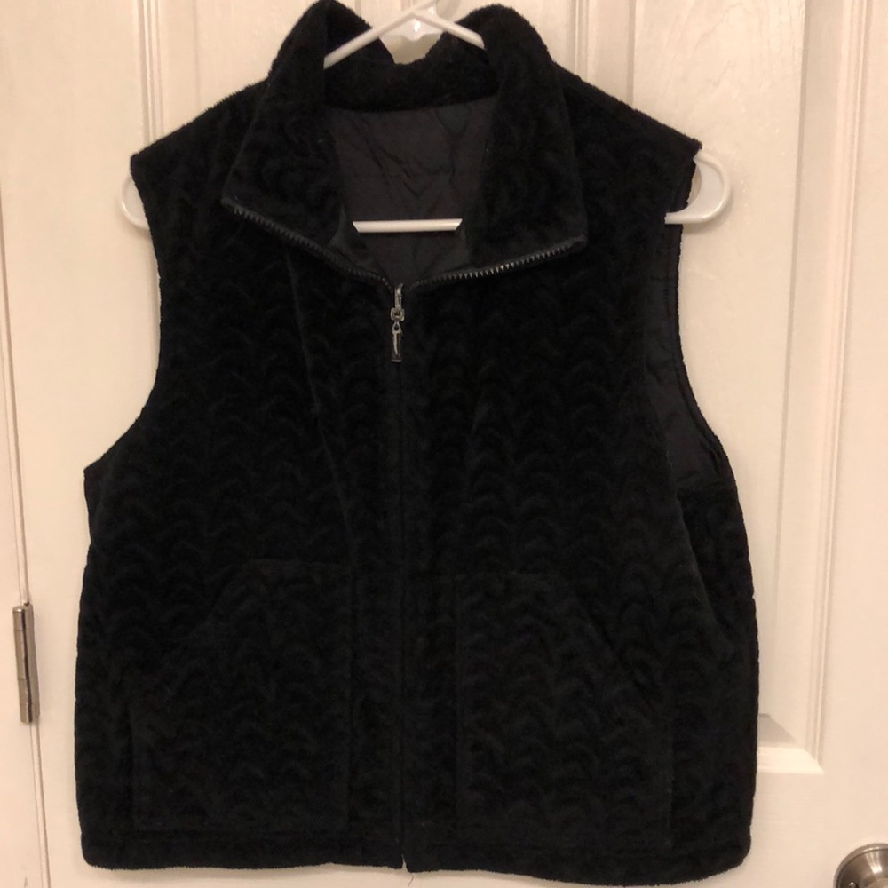 Velvet Reversible Vest size M